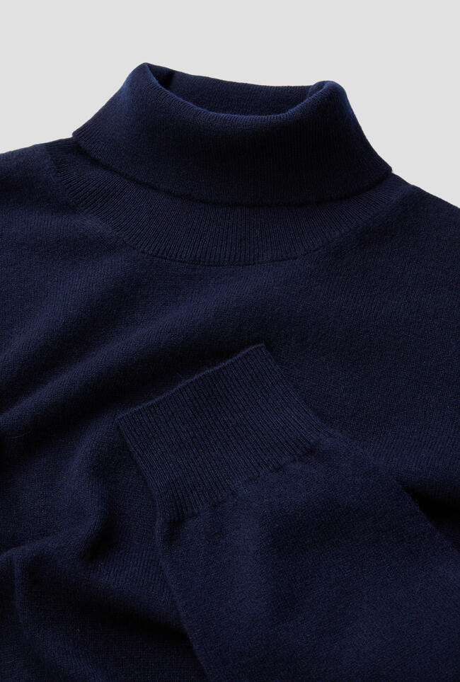 Cashmere turtleneck ROYAL RED - Ferrante | img vers.1300x/